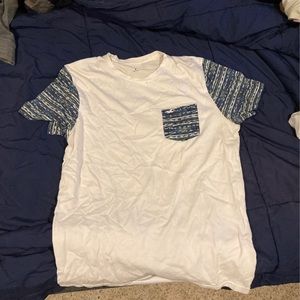 Hollister t-shirt
